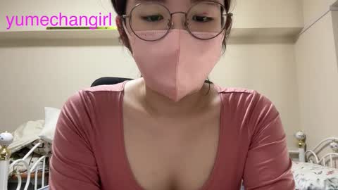 Snapshot of yumechangirl chatting on October 6, 2025, 3:04 am YumechangirlAnime Fan    online show from October 6, 2025, 3:04 am
