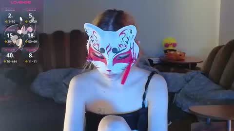 Snapshot of yumiko_uwu chatting on June 15, 2026, 10:28 am Yumeko online show from June 15, 2026, 10:28 am