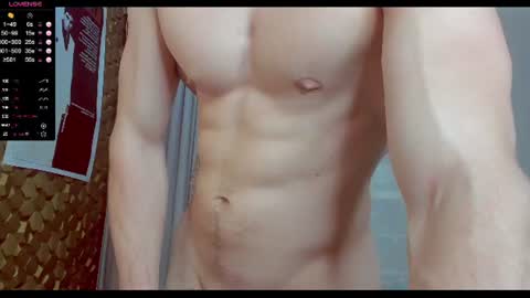 Snapshot of yummmy_dick_ chatting on June 10, 2026, 6:29 pm STUD online show from June 10, 2026, 6:29 pm