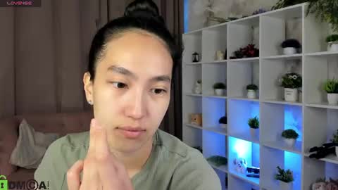 Snapshot of yummy_lamii chatting on June 24, 2026, 3:38 am Cindey online show from June 24, 2026, 3:38 am