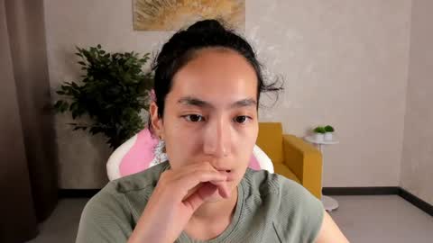 Snapshot of yummy_lamii chatting on June 29, 2026, 3:35 am Cindey online show from June 29, 2026, 3:35 am
