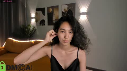 Snapshot of yummy_lamii chatting on July 12, 2026, 11:45 am Cindey online show from July 12, 2026, 11:45 am