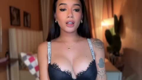 Snapshot of yummyrenalyn chatting on July 10, 2026, 7:27 pm Goddes Renalyn online show from July 10, 2026, 7:27 pm
