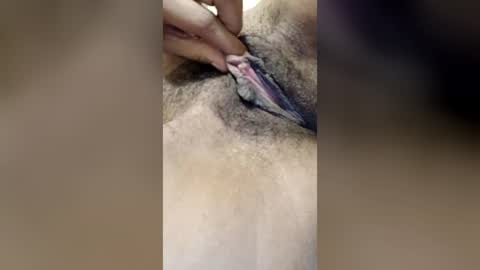 yumnum33 online show from June 23, 2026, 9:18 am
