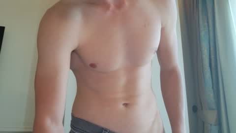 Snapshot of yumyumalexxx chatting on September 23, 2025, 2:20 pm Alex online show from September 23, 2025, 2:20 pm