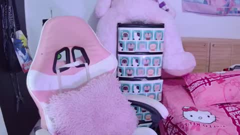 Snapshot of yuna_pink666 chatting on January 18, 2025, 11:11 pm yuna_pink666 online show from January 18, 2025, 11:11 pm