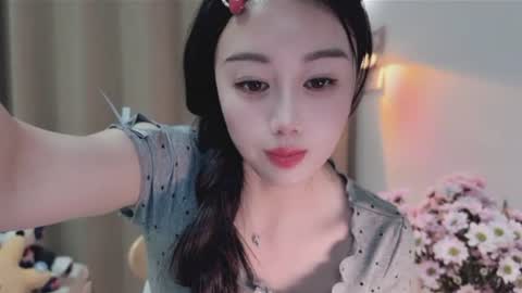 Snapshot of yuner0715 chatting on June 10, 2026, 3:33 pm YunEr online show from June 10, 2026, 3:33 pm