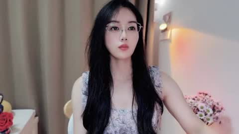 Snapshot of yuner0715 chatting on June 24, 2026, 3:55 pm YunEr online show from June 24, 2026, 3:55 pm