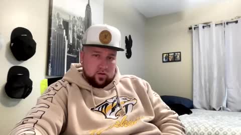 Snapshot of yungmugger47 chatting on December 21, 2025, 1:46 am yungmugger47 online show from December 21, 2025, 1:46 am