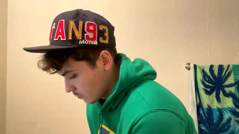 yungstudbev online show from January 15, 2025, 11:51 pm