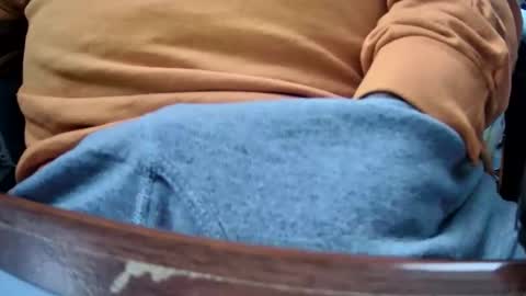 yuppers1234 online show from December 1, 2025, 1:27 pm