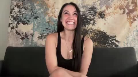 yurdreams_22 online show from July 5, 2026, 4:19 am