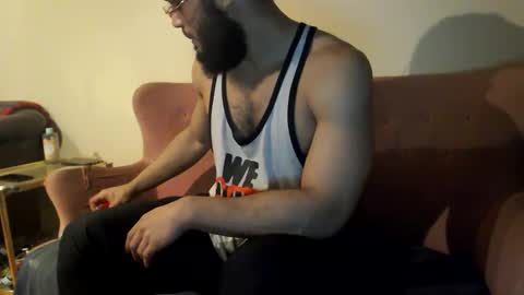 Snapshot of yusraxdamian chatting on February 12, 2026, 9:59 am yusraxdamian online show from February 12, 2026, 9:59 am