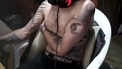 Yuumi online show from December 16, 2025, 7:24 am