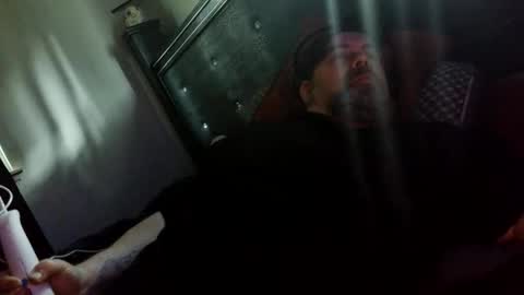 Snapshot of z0rl0c chatting on June 10, 2026, 7:02 pm Z0RL0C online show from June 10, 2026, 7:02 pm