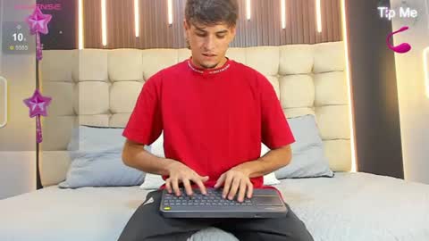 zack23__ online show from July 2, 2026, 3:17 am