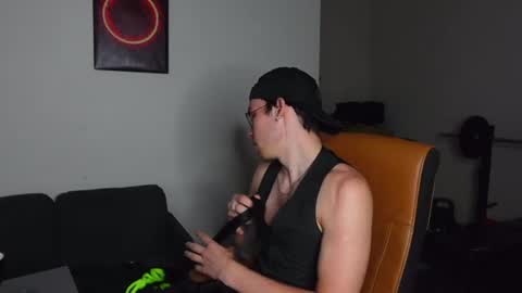 Snapshot of zack_huddle chatting on June 25, 2026, 6:01 pm ZACK HUDDLE online show from June 25, 2026, 6:01 pm
