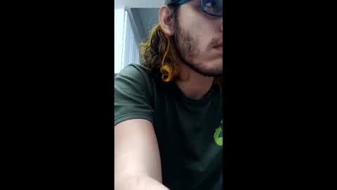 Snapshot of zacthefeetguy chatting on January 14, 2026, 4:56 pm ZactheFeetGuy online show from January 14, 2026, 4:56 pm