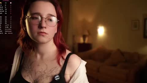 Snapshot of zadahallet chatting on February 27, 2026, 1:22 pm NekoNezu online show from February 27, 2026, 1:22 pm