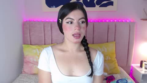  Zafiro   online show from April 30, 2026, 3:57 am