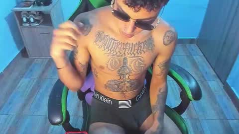 Snapshot of zafirocum chatting on December 14, 2025, 11:48 am BiG Zafiro online show from December 14, 2025, 11:48 am