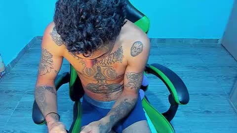 Snapshot of zafirocum chatting on February 15, 2026, 11:30 am BiG Zafiro online show from February 15, 2026, 11:30 am