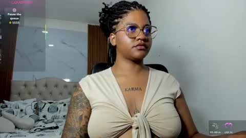 Snapshot of zahra_rose chatting on April 21, 2026, 1:42 am zahra_rose online show from April 21, 2026, 1:42 am