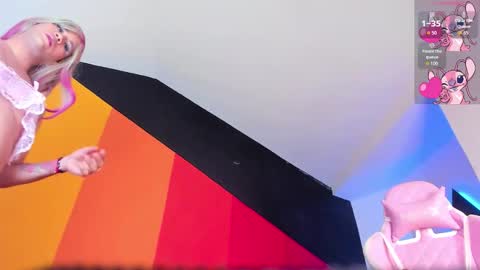 Zaid Mendoza online show from November 10, 2025, 3:33 pm