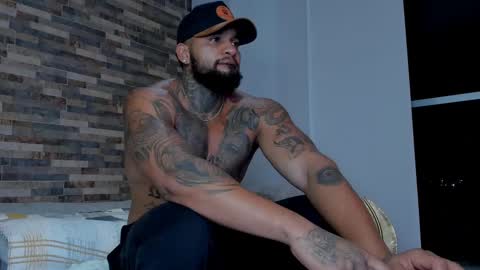 Snapshot of zain_diesel7 chatting on February 14, 2025, 1:02 am INSTAGRAM yormanfit7 online show from February 14, 2025, 1:02 am