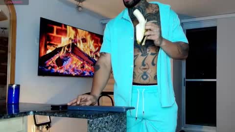 INSTAGRAM yormanfit7 online show from February 8, 2026, 2:48 am