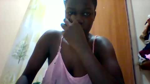 Snapshot of zainxxxx chatting on March 7, 2025, 8:13 am zainxxxx online show from March 7, 2025, 8:13 am