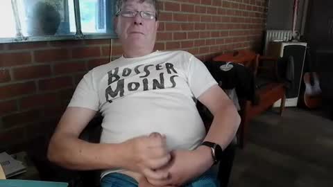 Snapshot of zalinger chatting on June 19, 2026, 9:24 am zalinger online show from June 19, 2026, 9:24 am