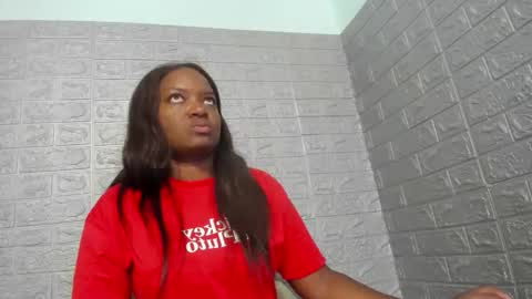 Snapshot of zamara__ chatting on April 22, 2026, 12:46 am Zamara online show from April 22, 2026, 12:46 am