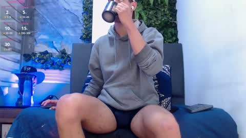 Snapshot of zamirscott chatting on June 3, 2026, 12:30 pm Zamir online show from June 3, 2026, 12:30 pm