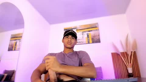 Zander online show from April 10, 2026, 1:16 pm