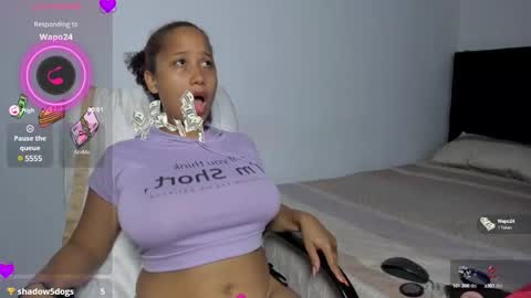 Zandra online show from February 1, 2025, 1:44 am