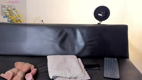 Zane Lux online show from May 19, 2026, 2:45 pm