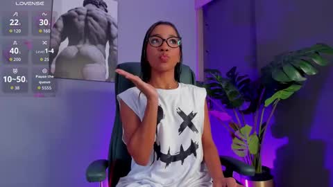 Snapshot of zara_leee chatting on February 21, 2026, 12:06 pm Zara online show from February 21, 2026, 12:06 pm