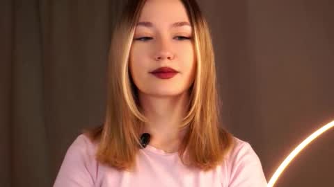 Criss  online show from November 12, 2025, 5:19 am