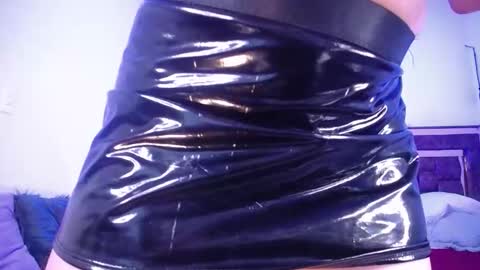 Zara online show from November 8, 2025, 5:07 am