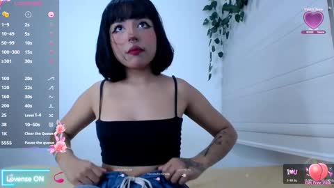 Snapshot of zaramuley chatting on January 23, 2025, 1:41 am Zara muley online show from January 23, 2025, 1:41 am