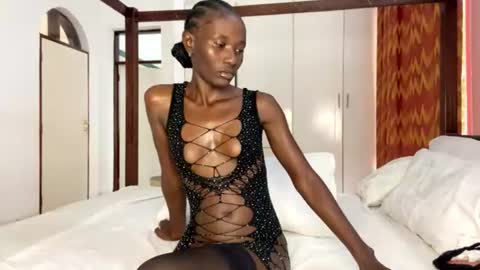 Snapshot of zaria_amara chatting on July 4, 2026, 12:22 pm zaria_amara online show from July 4, 2026, 12:22 pm