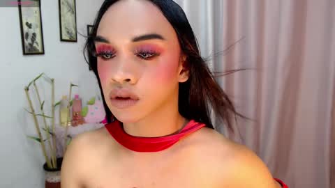 zaynelustts online show from December 14, 2025, 8:02 pm