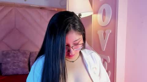 Zelene   online show from November 6, 2025, 12:28 pm