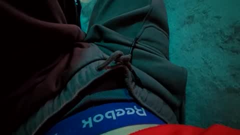 zemtseff1290 online show from April 18, 2026, 7:18 pm