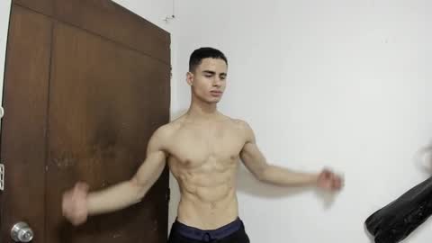 Snapshot of zenhzu chatting on December 9, 2024, 3:50 am zenzhu online show from December 9, 2024, 3:50 am