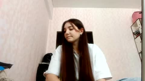 zeniabrossoit online show from March 2, 2026, 6:36 am