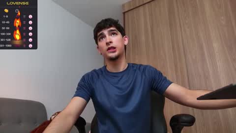 Snapshot of zenn_rush chatting on December 7, 2024, 11:29 am Zenn online show from December 7, 2024, 11:29 am