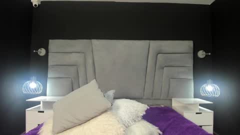 ZEPHYRA ANGELS online show from March 4, 2025, 7:30 am