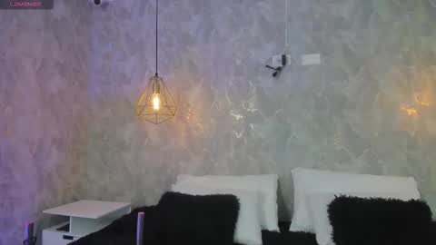 ZEPHYRA ANGELS online show from October 2, 2025, 4:41 am